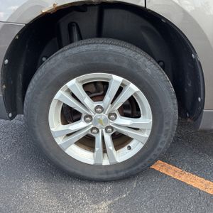 2011 Chevrolet EQUINOX LT — фото 19