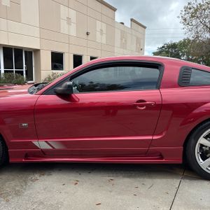 FORD MUSTANG GT PREMIUM - 4