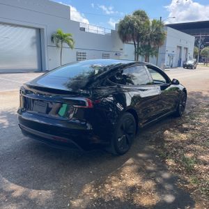 TESLA MODEL 3 LONG RANGE - 8