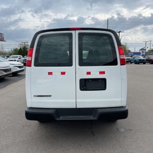 CHEVROLET EXPRESS CARGO 2500 - 7