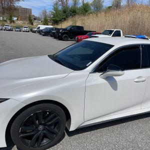 LEXUS IS 300 BASE - 2