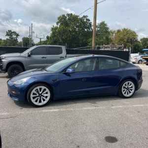 صورة 3 لـ 2022 Tesla MODEL 3 BASE