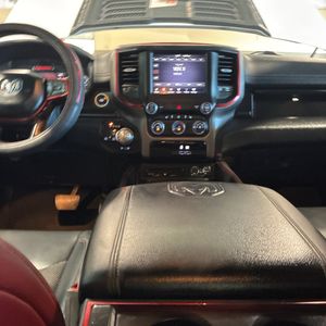 صورة مصغرة 32 لـ 2019 RAM 1500 REBEL