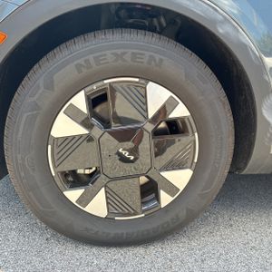 2026 KIA SPORTAGE HYBRID LX thumbnail 17