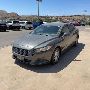 FORD FUSION SE - 1