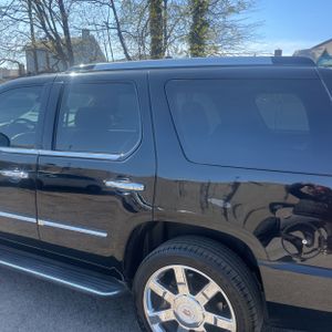 CADILLAC ESCALADE LUXURY - 6