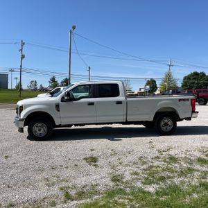 FORD F-250 SUPER DUTY XL - 3