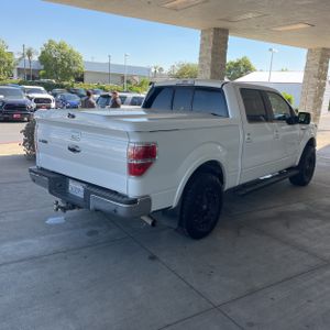 FORD F-150 LARIAT - 8