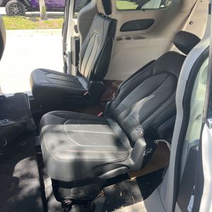 2020 Chrysler PACIFICA TOURING L — миниатюра 31