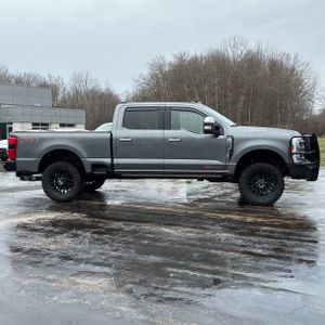 FORD F-250 SUPER DUTY LARIAT - 10