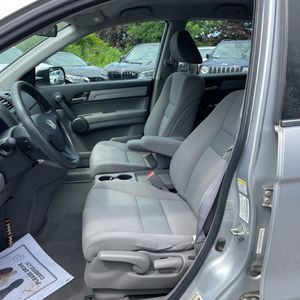 صورة مصغرة 31 لـ 2011 Honda CR-V LX