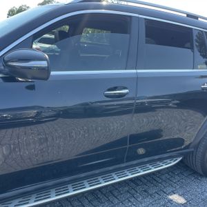 2021 Mercedes-BENZ GLS 照片 4