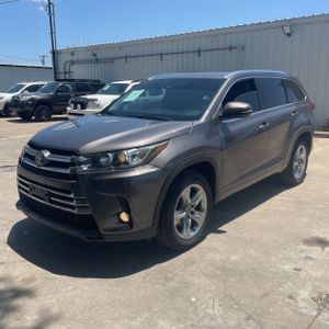صورة 1 لـ 2017 Toyota HIGHLANDER LIMITED
