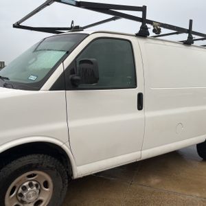 CHEVROLET EXPRESS 2500 - 2