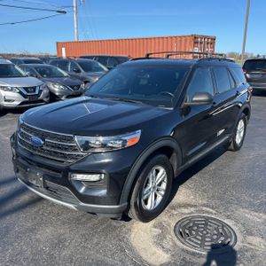 FORD EXPLORER XLT - 1