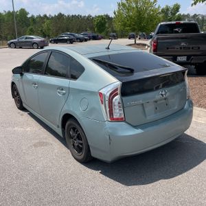 TOYOTA PRIUS - 5