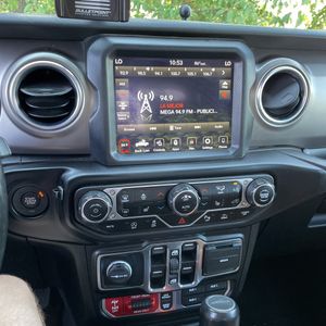 صورة مصغرة 35 لـ 2020 JEEP GLADIATOR RUBICON