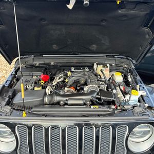 2018 JEEP WRANGLER UNLIMITED SAHARA 照片 44