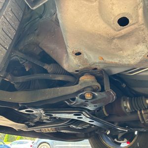 2009 FORD ESCAPE XLT photo 28