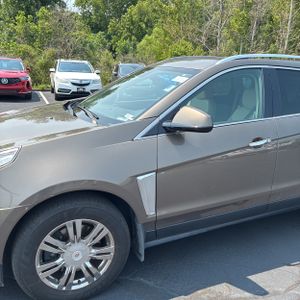 2015 Cadillac SRX LUXURY COLLECTION photo 2