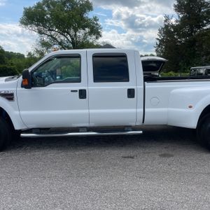 FORD F-350 SUPER DUTY LARIAT - 3