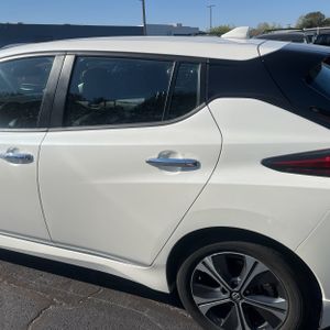 NISSAN LEAF SV PLUS - 6