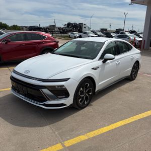 HYUNDAI SONATA SEL - 1