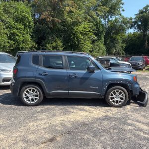 صورة 9 لـ 2021 JEEP RENEGADE LATITUDE