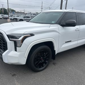 2023 Toyota TUNDRA SR5 照片 2