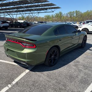 DODGE CHARGER SXT - 8