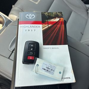 صورة مصغرة 55 لـ 2017 Toyota HIGHLANDER XLE