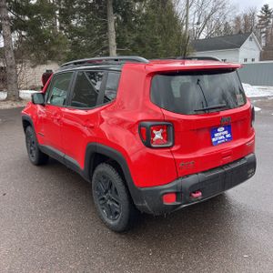 JEEP RENEGADE TRAILHAWK - 5