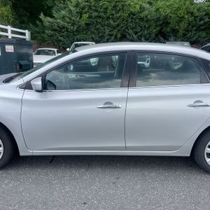 2018 Nissan SENTRA S 照片 4