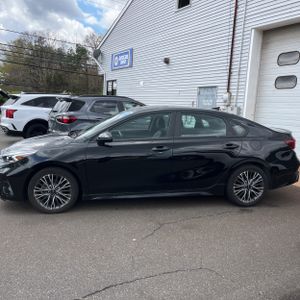 KIA FORTE GT-LINE - 3