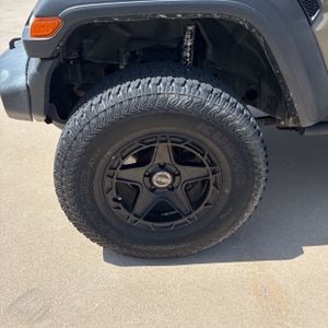 JEEP GLADIATOR SPORT S - 8