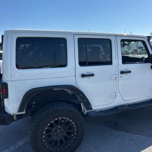 JEEP WRANGLER UNLIMITED SAHARA - 9