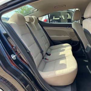 صورة مصغرة 35 لـ 2018 Hyundai ELANTRA SE