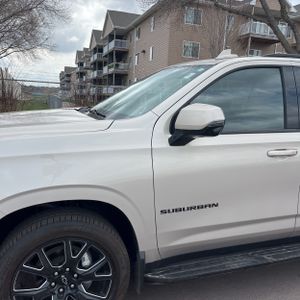 CHEVROLET SUBURBAN RST - 2