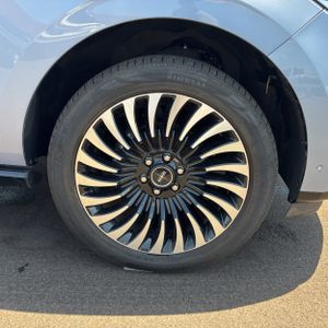 2019 Lincoln NAVIGATOR L BLACK LABEL — миниатюра 20
