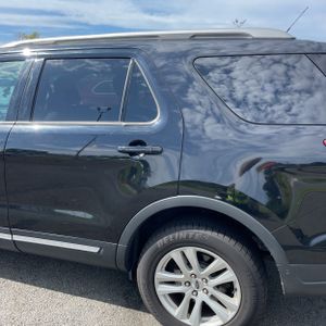2018 FORD EXPLORER XLT 照片 6