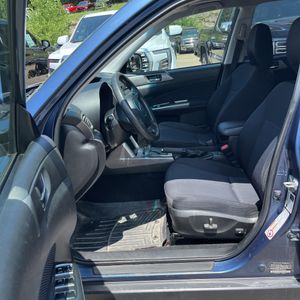 2012 Subaru FORESTER 2.5X PREMIUM — миниатюра 31