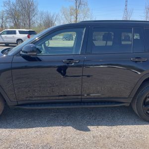 JEEP GRAND CHEROKEE L LIMITED - 4