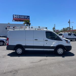 FORD TRANSIT 250 - 10