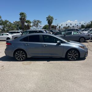 صورة 10 لـ 2021 Toyota COROLLA SE