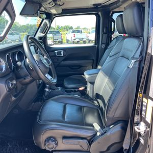 صورة مصغرة 36 لـ 2021 JEEP GLADIATOR OVERLAND