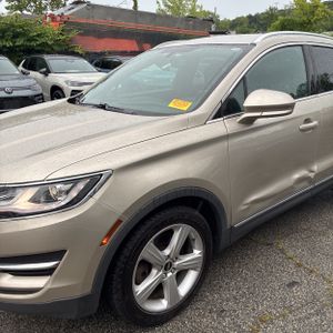 صورة 2 لـ 2015 Lincoln MKC BASE