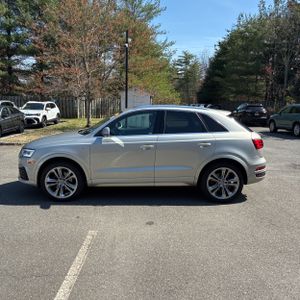 AUDI Q3 2.0T PREMIUM PLUS - 3