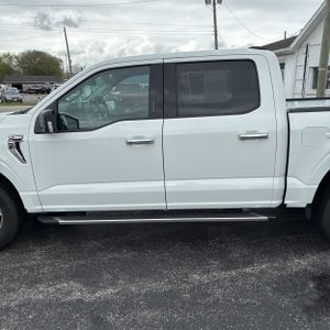 FORD F-150 XLT - 4