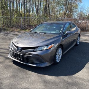 TOYOTA CAMRY - 1