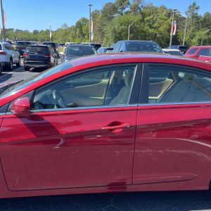 HYUNDAI SONATA GLS - 4